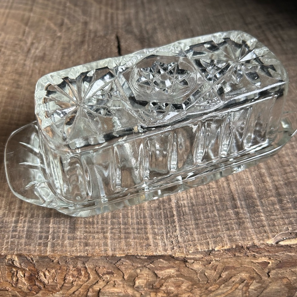 Crystal butter serving dish